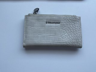 Cartera Stradivarius Beige Cocodrilo