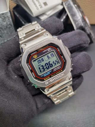 Casio G-Shock GMW-B5000D- 1CER.