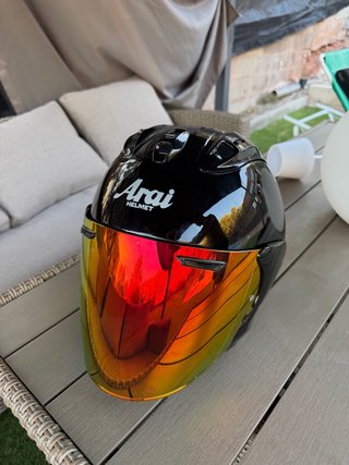 Casco Arai Jet Negro Visera Roja