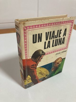 Un viaje a la luna