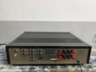 AMPLIFICADOR LUXMAN L410