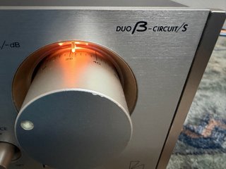 AMPLIFICADOR LUXMAN L410
