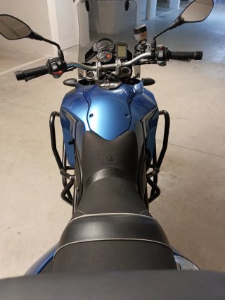BMW F 650 GS Twin ( 800cc ) Bicilíndrica 71CV