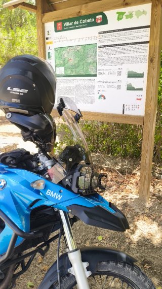 BMW F 650 GS Twin ( 800cc ) Bicilíndrica 71CV