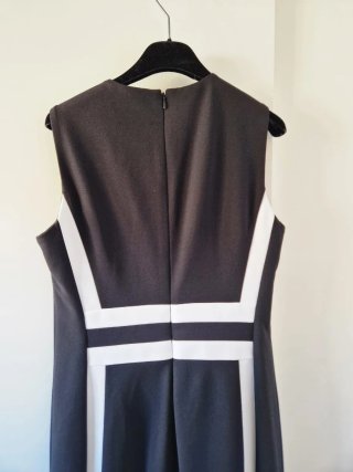 Vestido Calvin Klein Negro y Blanco