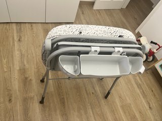 Vaschetta con fasciatoio e adattatore Chicco
