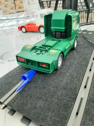 Camión Mercedes BP Vanellus Scalextric