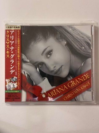 Ariana Grande - Christmas Kisses CD Japon