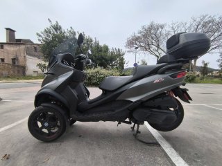 Piaggio MP3 350 Gris