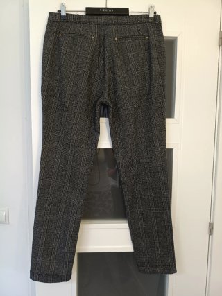 Pantalones de cuadros Sfera