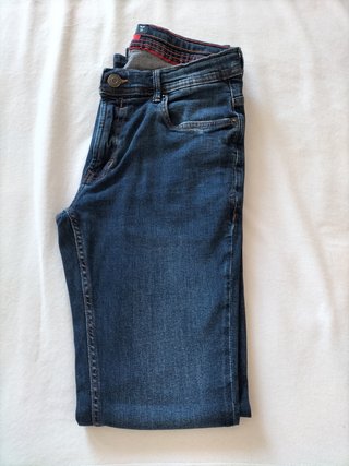 Pantalón vaquero marca Green Coast, talla 38, slim