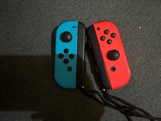 Nintendo Switch Estándar + Accesorios
