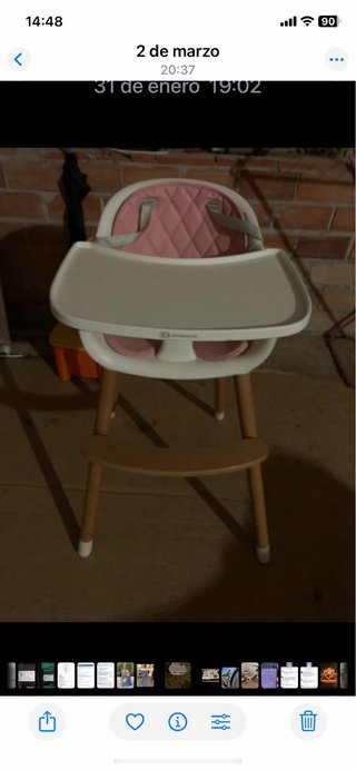 Trona infantil rosa y blanca