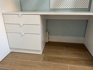 Cama Alta IKEA SMÅSTAD con Escritorio
