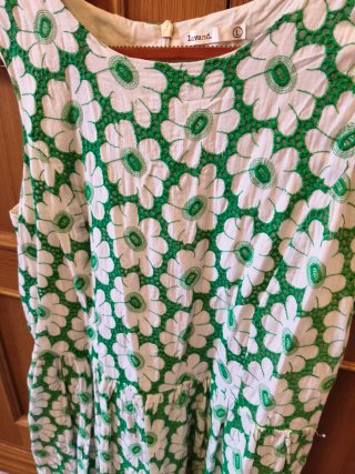 Vestido Lavand floral verde y blanco talla L