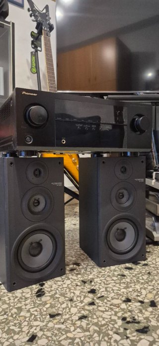 Sintoamplificatore Pioneer + Diffusori Sony