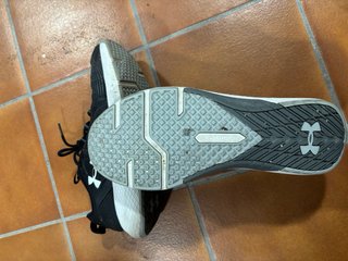 Zapatillas Under Armour Negras