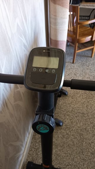 Bicicleta Estática Domyos Essential 03