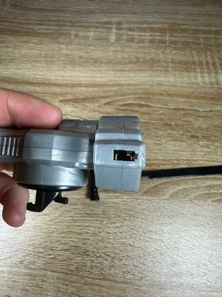 Takara Tomy Beyblade Metal Sniper Launcher