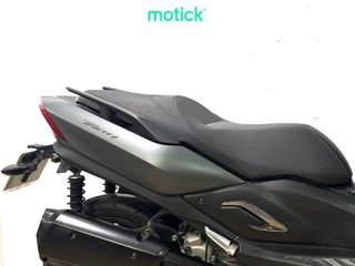 YAMAHA TRICITY 300