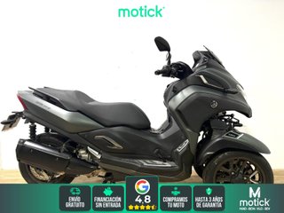 YAMAHA TRICITY 300