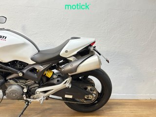 DUCATI MONSTER 696 (A2)