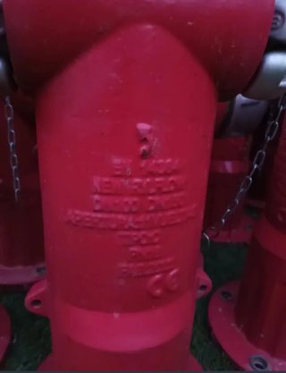 Hidrante Rojo