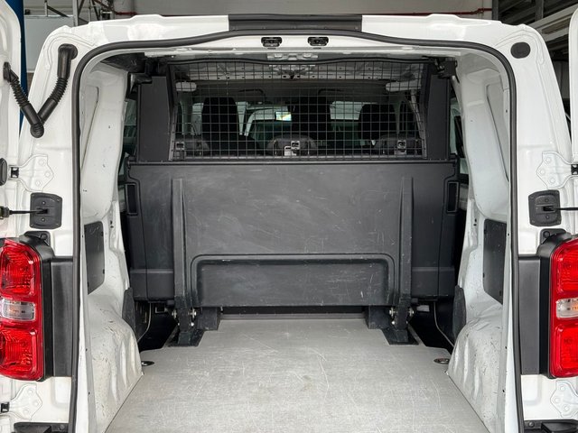 CITROEN JUMPY Kombi 6 Talla M BlueHDi 120cv