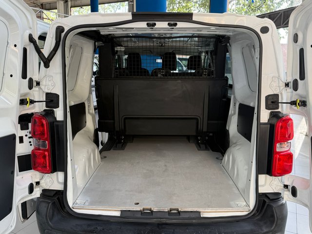 CITROEN JUMPY Kombi 6 Talla M BlueHDi 120cv