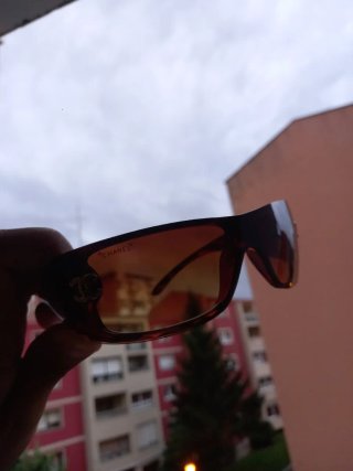 Gafas de sol Chanel marrones y plateadas