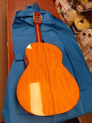 Guitarra Admira Dolores - Hecha en España