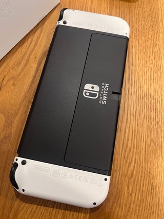 Nintendo Switch OLED + Accesorios