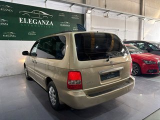 KIA Carnival Economico 7 PLAZAS