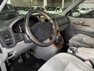 KIA Carnival Economico 7 PLAZAS