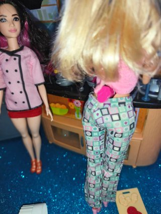 Cocina Barbie Mattel con Accesorios