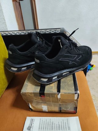 Zapatos U-Power Talla 45 Nuevos Caja