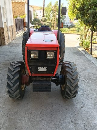Tractor SAME VIGNERON