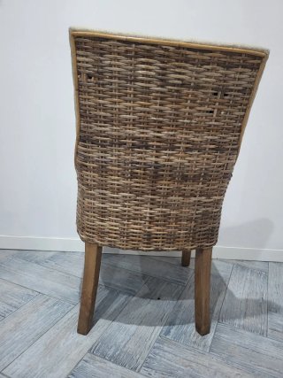 4 Sillas Elegantes Rústicas Beige,(precio unidad).