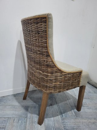 4 Sillas Elegantes Rústicas Beige,(precio unidad).