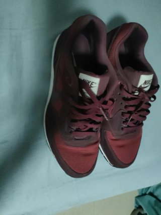Zapatillas Nike Marrones/Rojas