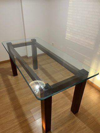 Mesa de comedor cristal y madera