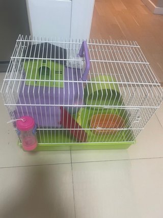 Jaula para hámster con accesorios