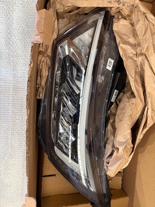 Faro Delantero Izquierdo Hyundai i20 año 2025