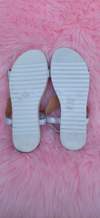 Sandalias plateadas Flydor talla 39