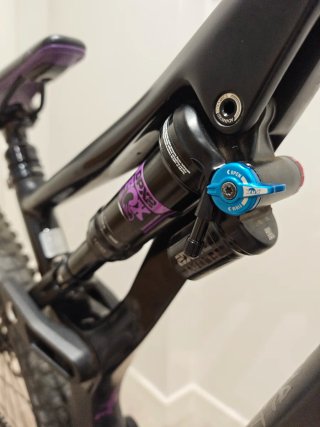 Bici Downhill Fibra Carbono