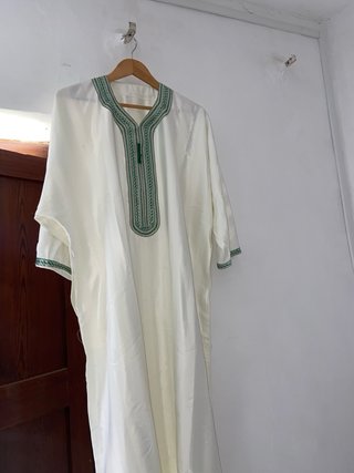 Traje árabe blanco hombre bordado