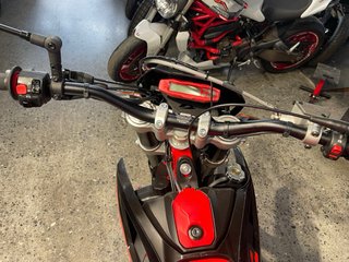 BETA TRAK 50 2027 Supermotard Roja/Negra