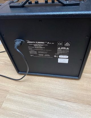 Amplificador Fender Mustang I