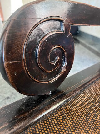 2 Mecedoras de madera y ratán