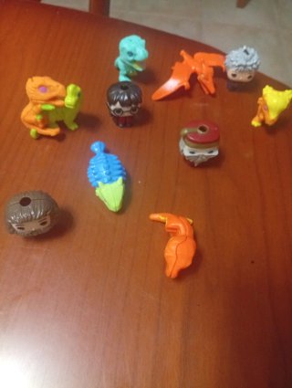 Lote Figuras Dinosaurios y Harry Potter